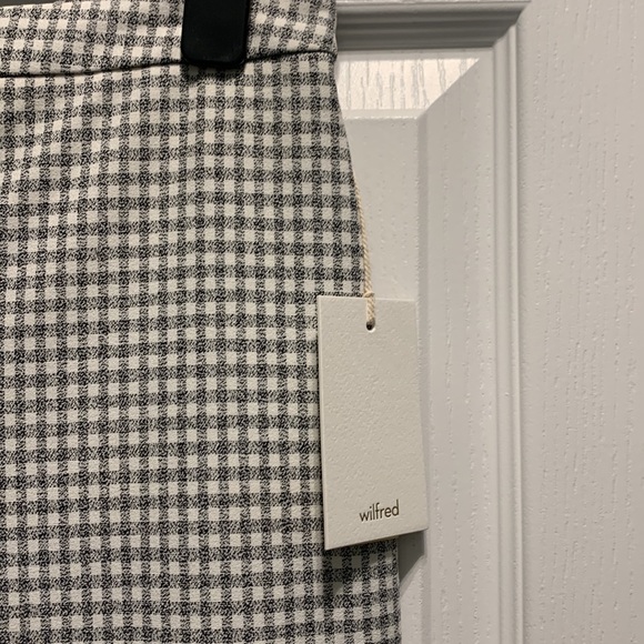 (SOLD)ARITZIA WILFRED Kick Flare Pant - Picture 8 of 10